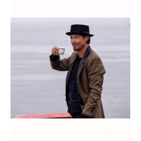 The Flash S05E3 Sherloque Wells Blazer